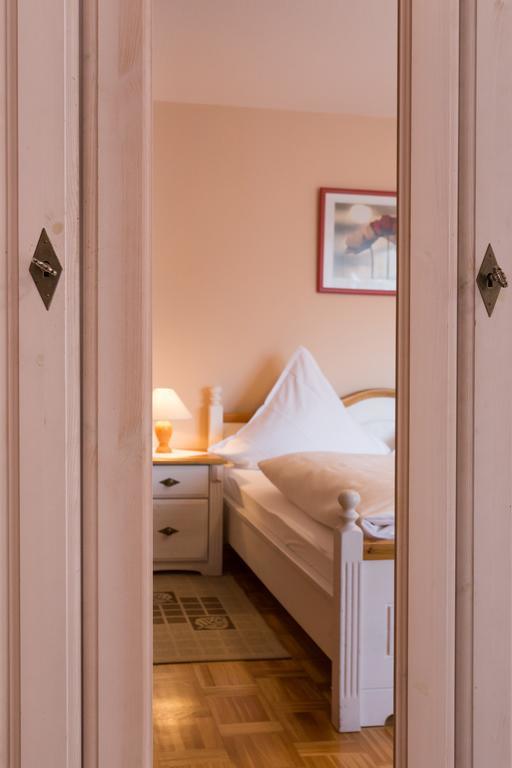 Haus Kesper-Brunen Hotel Willingen  Bagian luar foto