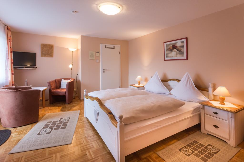 Haus Kesper-Brunen Hotel Willingen  Ruang foto