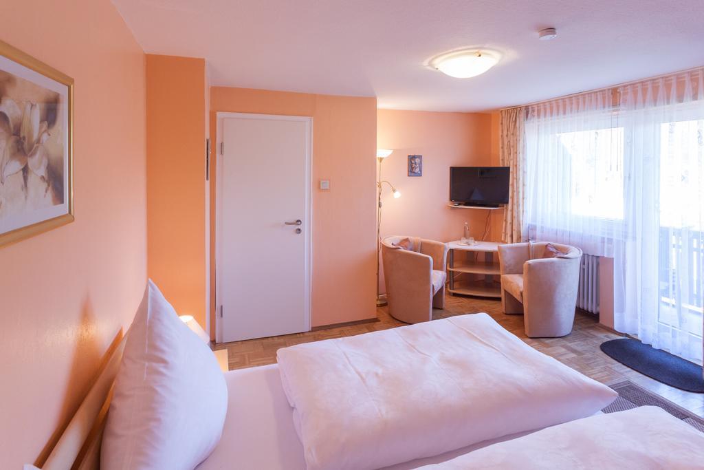 Haus Kesper-Brunen Hotel Willingen  Ruang foto